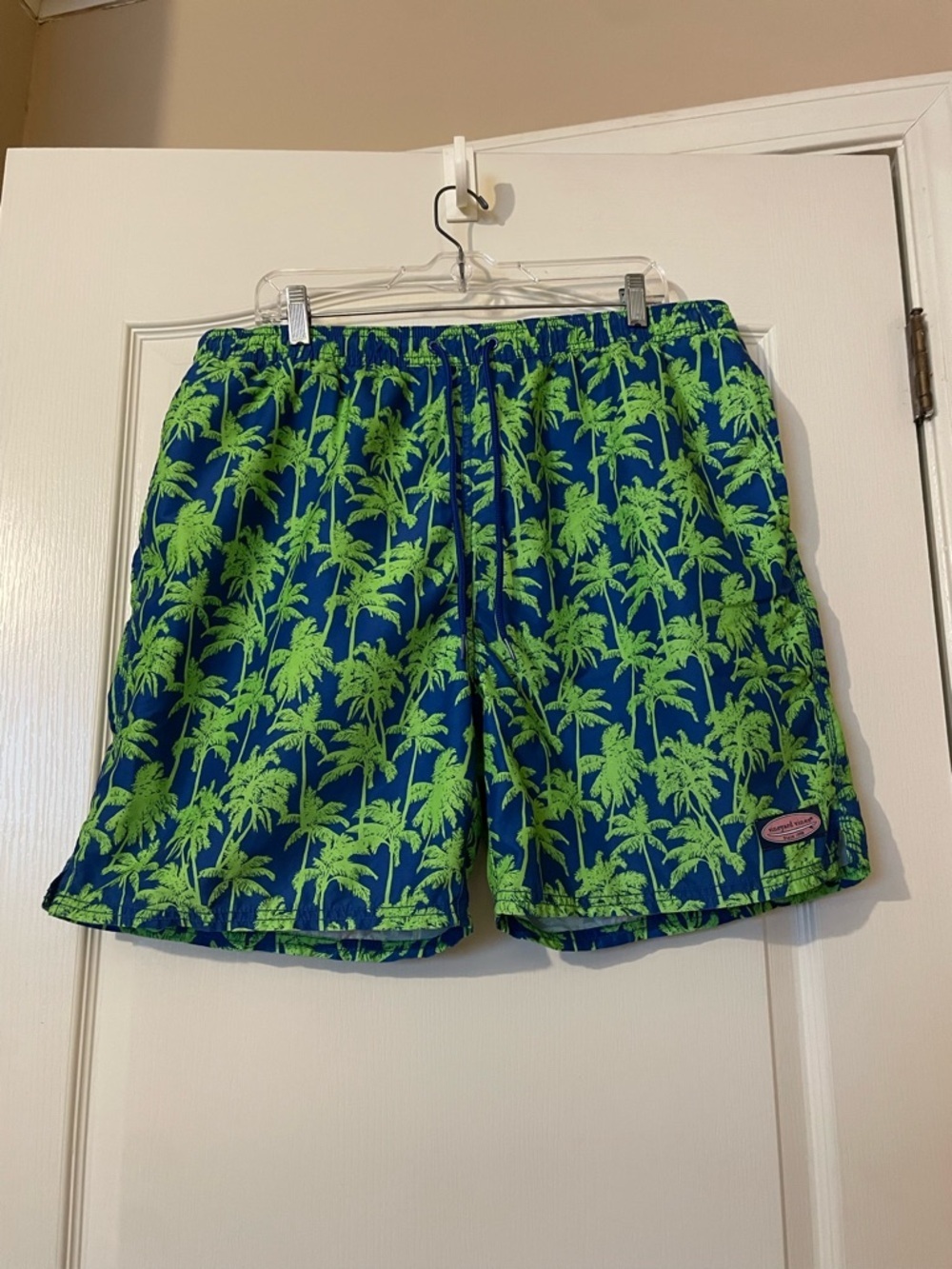 Vineyard Vines Men’s  Swim Trunks Shorts Size XL Blue Green Palm Tree Lined EUC